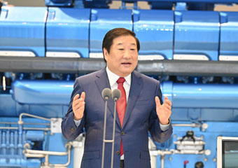 Tan Xuguang, Chairman of Weichai Group and Chairman of Ferretti Group, delivered a speech - WEICHAI POWER CO.,LTD